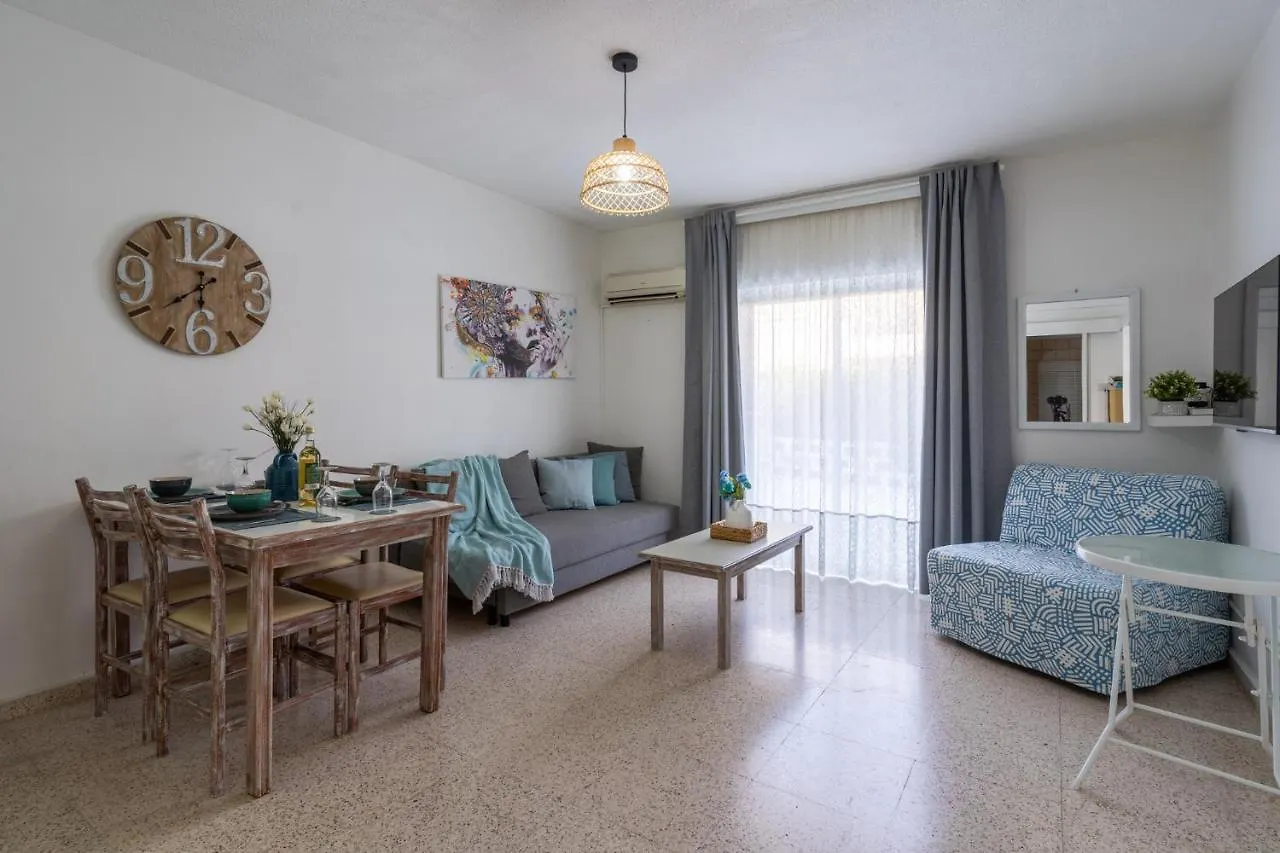 Vision 1-Bedroom Apartment In Ayia Napa